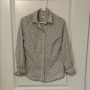 Women’s Patterned Button-Up Dress Shirt